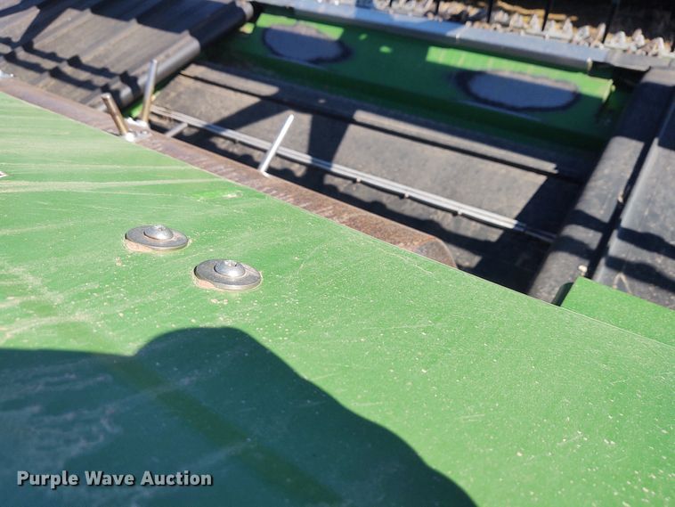 image for item FY9941 2013 John Deere 635FD  flex draper head