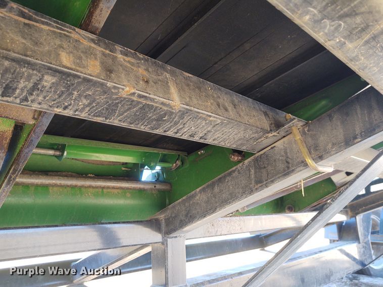 image for item FY9941 2013 John Deere 635FD  flex draper head