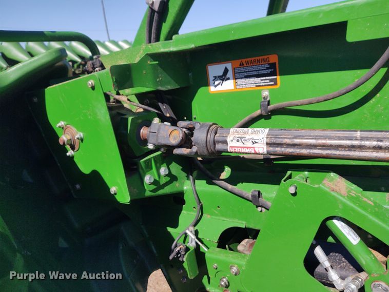 image for item FY9941 2013 John Deere 635FD  flex draper head