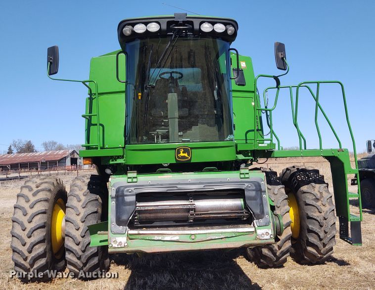 image for item FY9943 2008 John Deere 9770 STS  combine