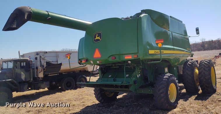 image for item FY9943 2008 John Deere 9770 STS  combine