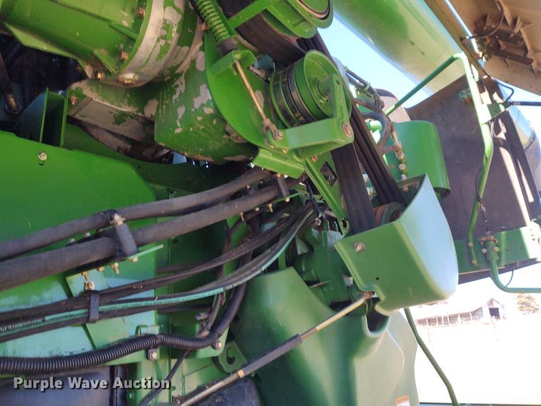 image for item FY9943 2008 John Deere 9770 STS  combine