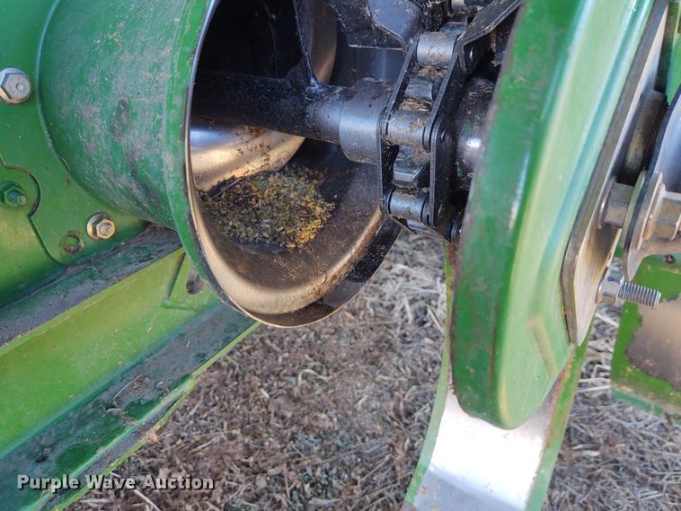 image for item FY9943 2008 John Deere 9770 STS  combine