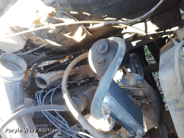 image for item FY9944 1979 Ford F600  grain truck