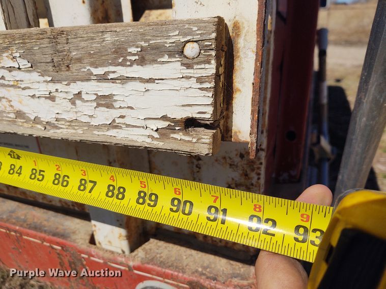 image for item FY9944 1979 Ford F600  grain truck