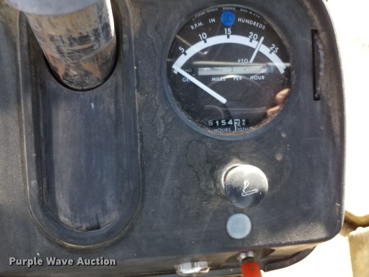 image for item FY9945 1982 John Deere 4640  tractor