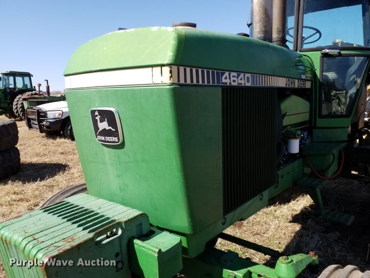 image for item FY9945 1982 John Deere 4640  tractor