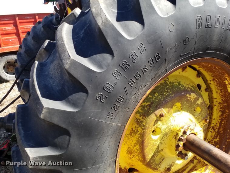 image for item FY9945 1982 John Deere 4640  tractor