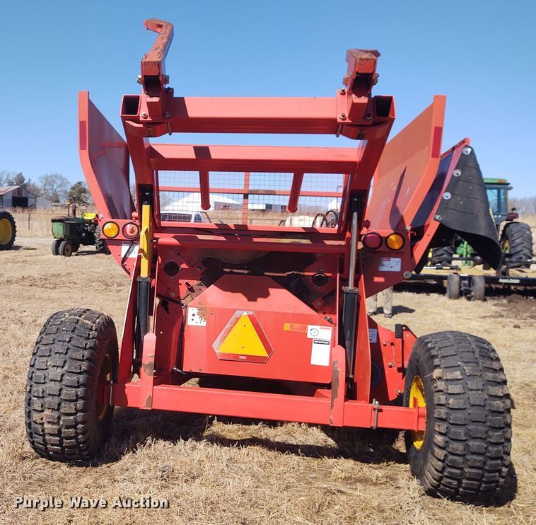 image for item FY9948 Highline CFR650 bale processor