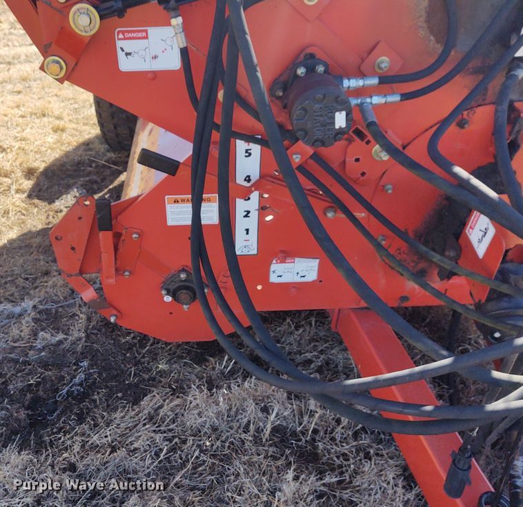 image for item FY9948 Highline CFR650 bale processor