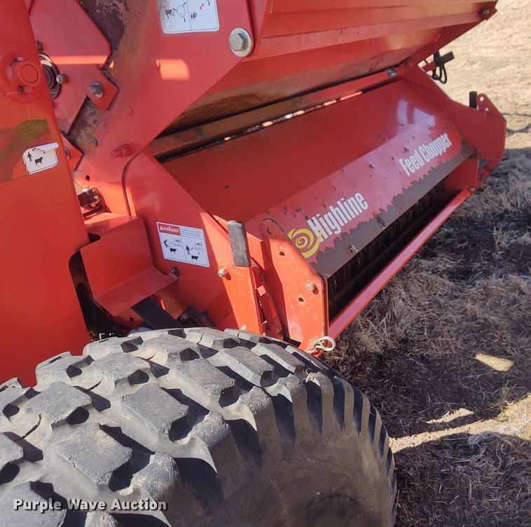 image for item FY9948 Highline CFR650 bale processor