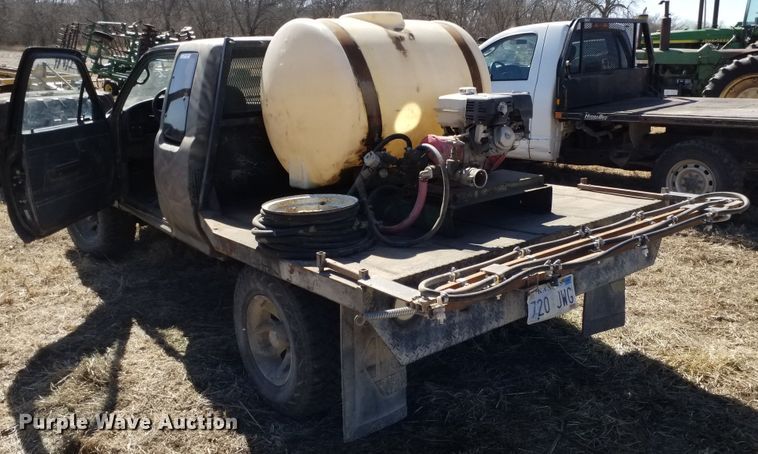 image for item FY9950 1992 Toyota  flatbed pickup truck