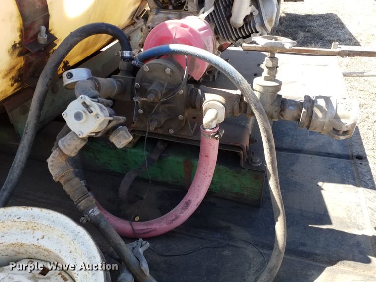 image for item FY9950 1992 Toyota  flatbed pickup truck