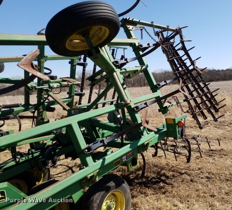 image for item FY9952 John Deere 726  mulcher finisher