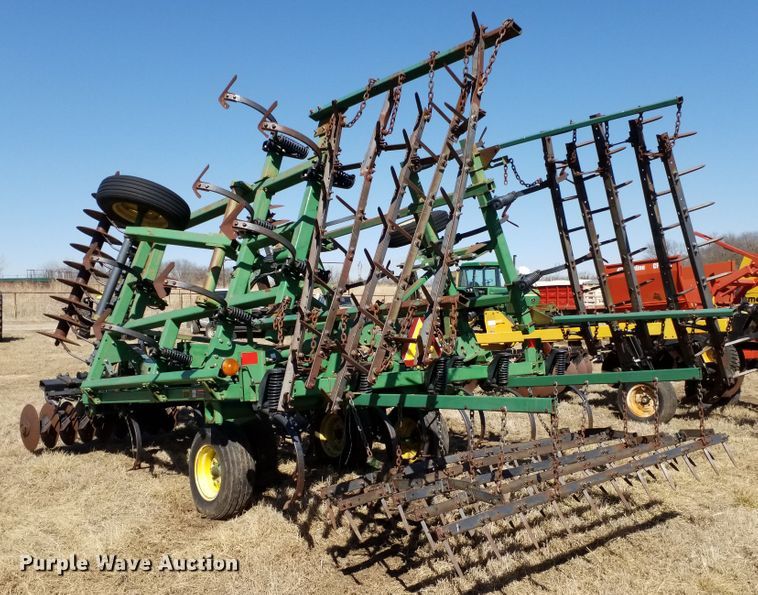 image for item FY9952 John Deere 726  mulcher finisher