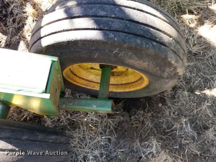 image for item FY9952 John Deere 726  mulcher finisher