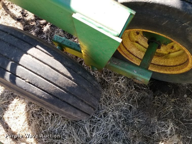 image for item FY9952 John Deere 726  mulcher finisher