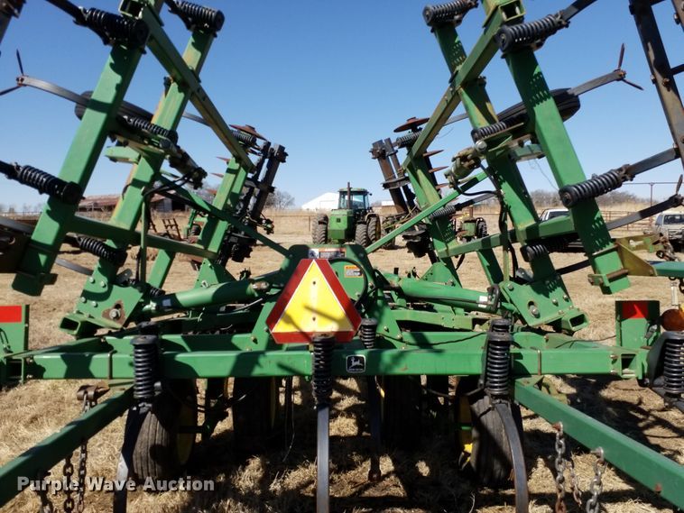 image for item FY9952 John Deere 726  mulcher finisher