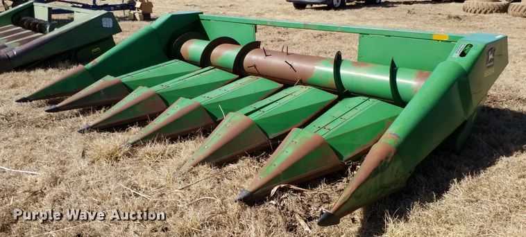 image for item FY9953 John Deere 653A  all-crop head