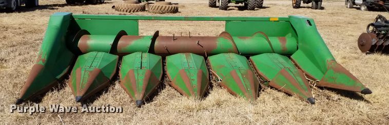 image for item FY9953 John Deere 653A  all-crop head