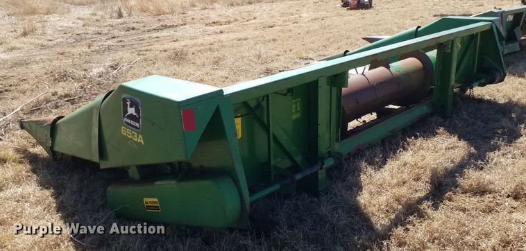 image for item FY9953 John Deere 653A  all-crop head