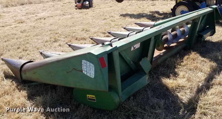 image for item FY9954 John Deere  corn head