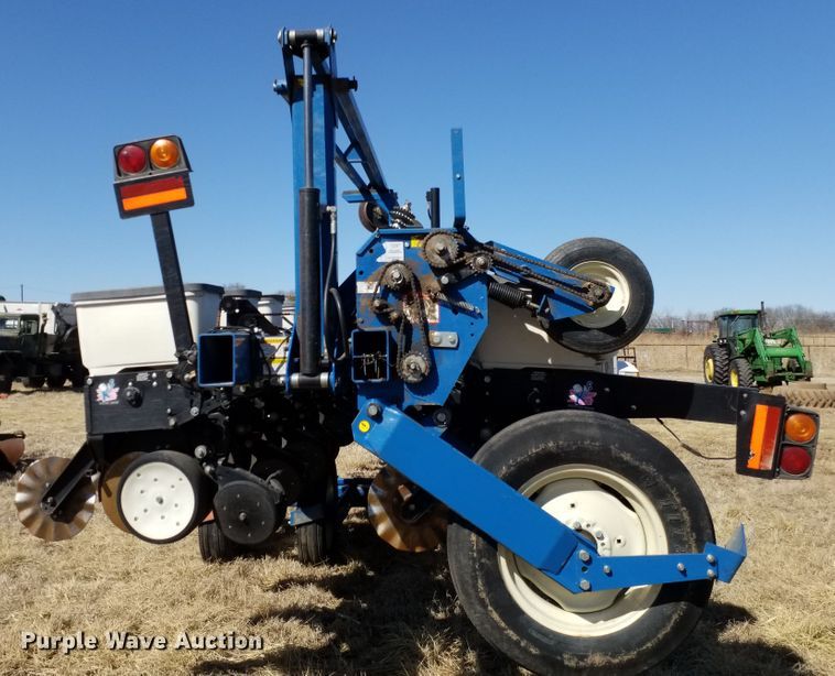 image for item FY9955 Kinze 3600  split row planter