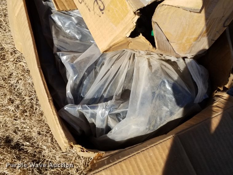 image for item FY9955 Kinze 3600  split row planter