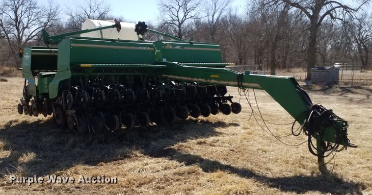 image for item FY9961 Great Plains 3N-3010P  no-till grain drill