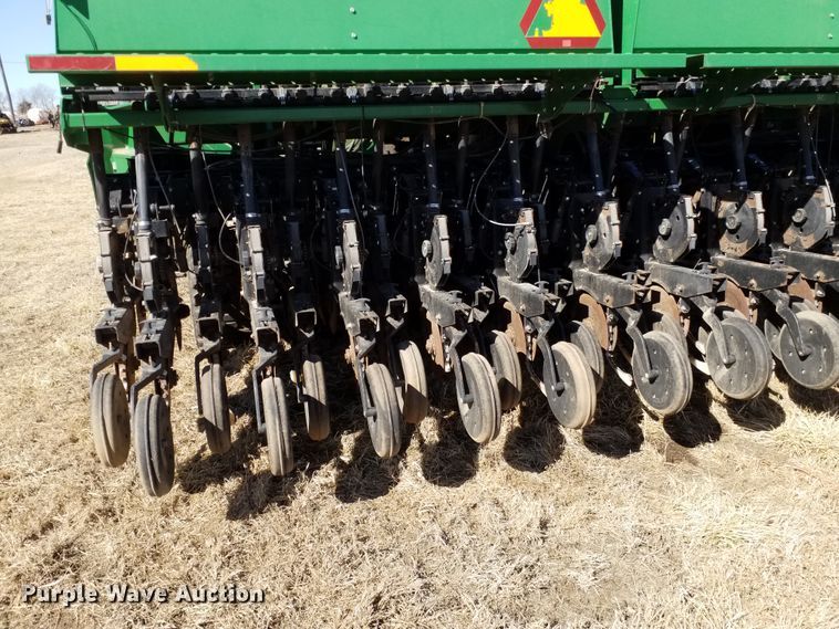image for item FY9961 Great Plains 3N-3010P  no-till grain drill