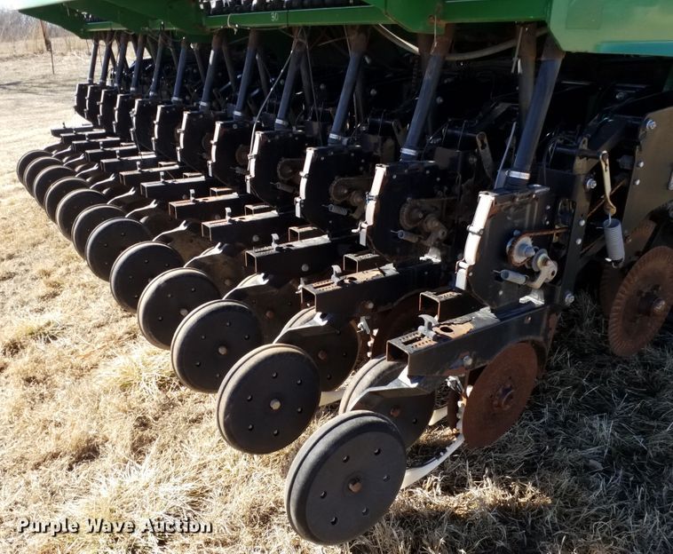 image for item FY9961 Great Plains 3N-3010P  no-till grain drill