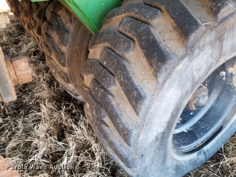 image for item FY9961 Great Plains 3N-3010P  no-till grain drill