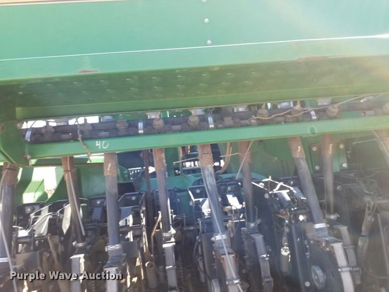image for item FY9961 Great Plains 3N-3010P  no-till grain drill