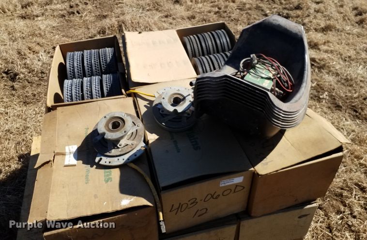 image for item FY9961 Great Plains 3N-3010P  no-till grain drill