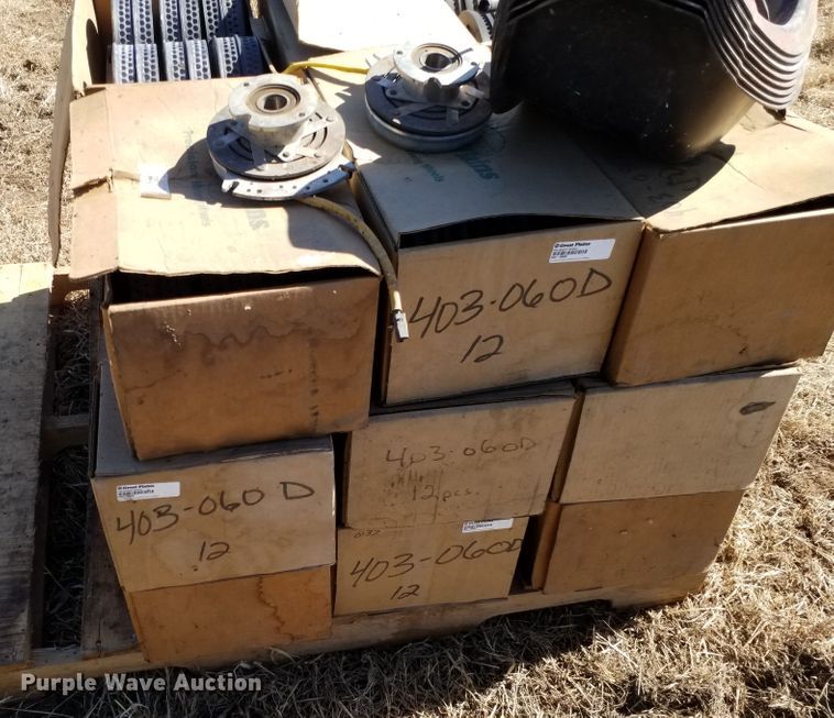 image for item FY9961 Great Plains 3N-3010P  no-till grain drill