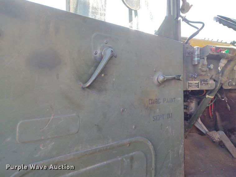 image for item FY9962 1983 Am General M934  feed mixer truck