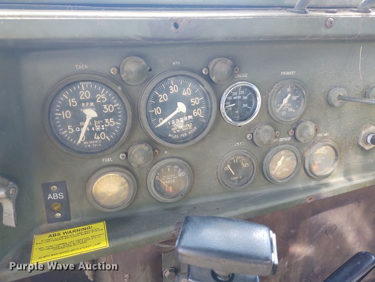 image for item FY9962 1983 Am General M934  feed mixer truck