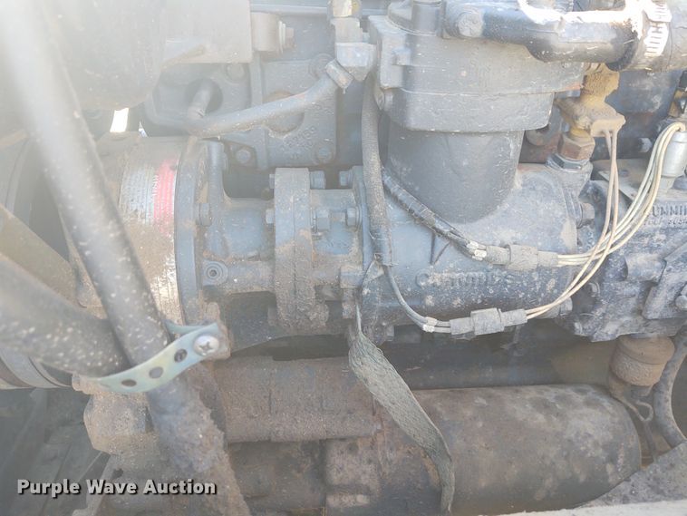 image for item FY9962 1983 Am General M934  feed mixer truck