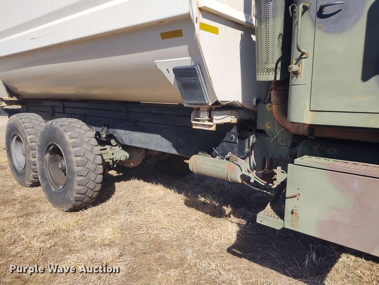image for item FY9962 1983 Am General M934  feed mixer truck