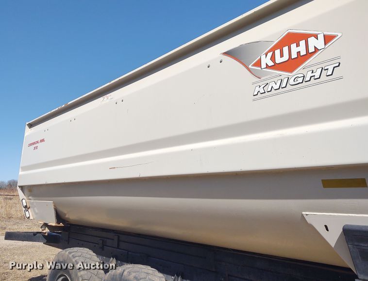 image for item FY9962 1983 Am General M934  feed mixer truck