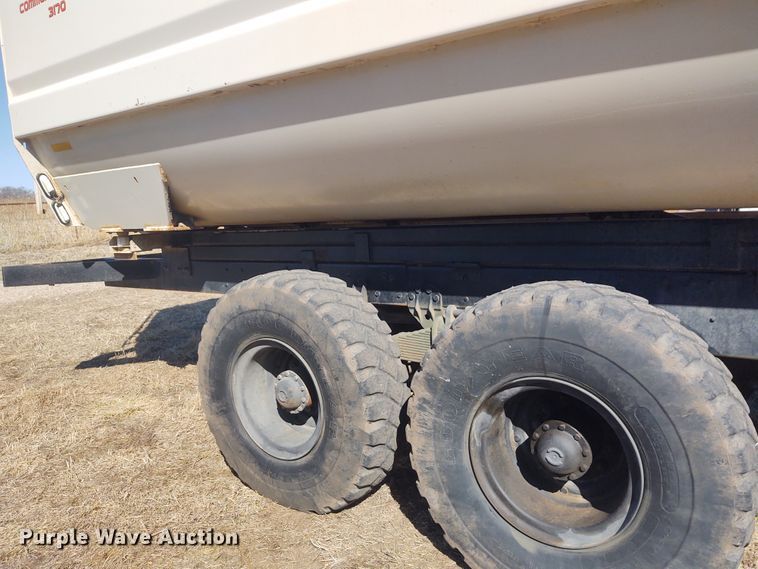 image for item FY9962 1983 Am General M934  feed mixer truck