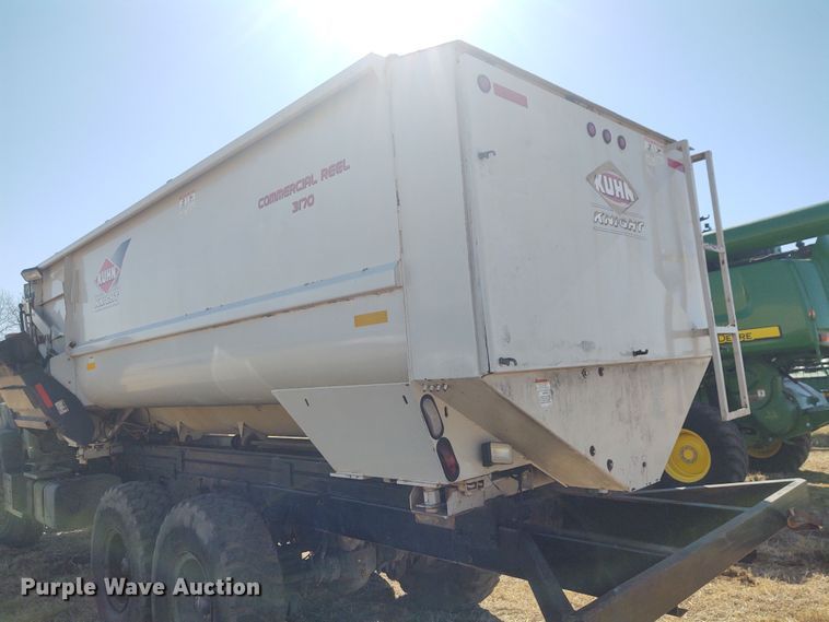 image for item FY9962 1983 Am General M934  feed mixer truck