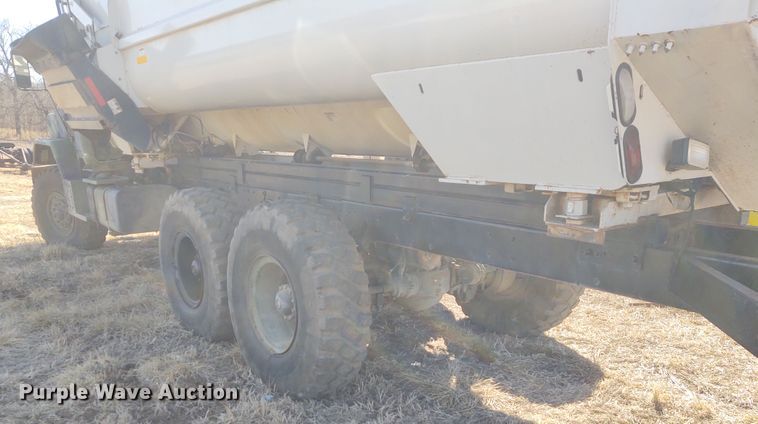 image for item FY9962 1983 Am General M934  feed mixer truck