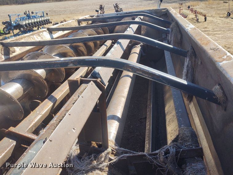 image for item FY9962 1983 Am General M934  feed mixer truck