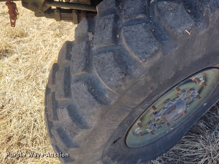 image for item FY9962 1983 Am General M934  feed mixer truck