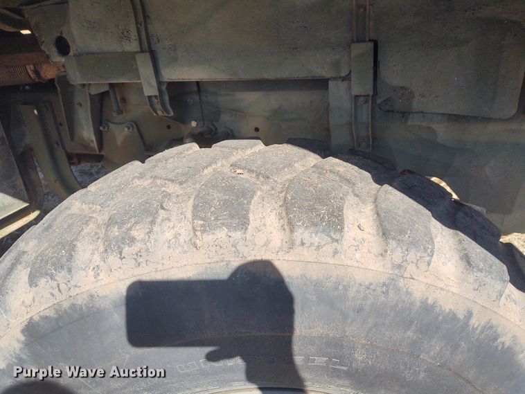 image for item FY9962 1983 Am General M934  feed mixer truck