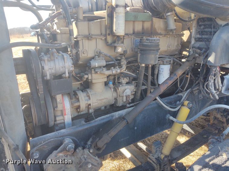 image for item FY9965 1990 Peterbilt 377  semi truck