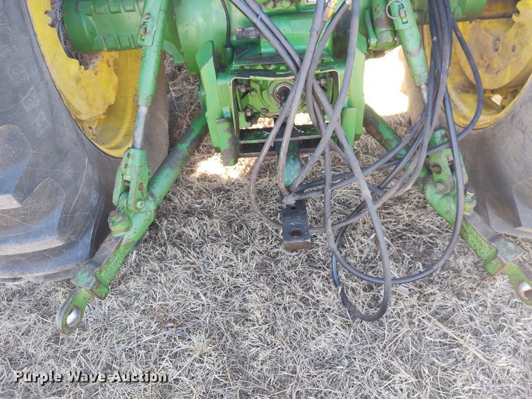 image for item FY9967 1986 John Deere 4450  MFWD tractor