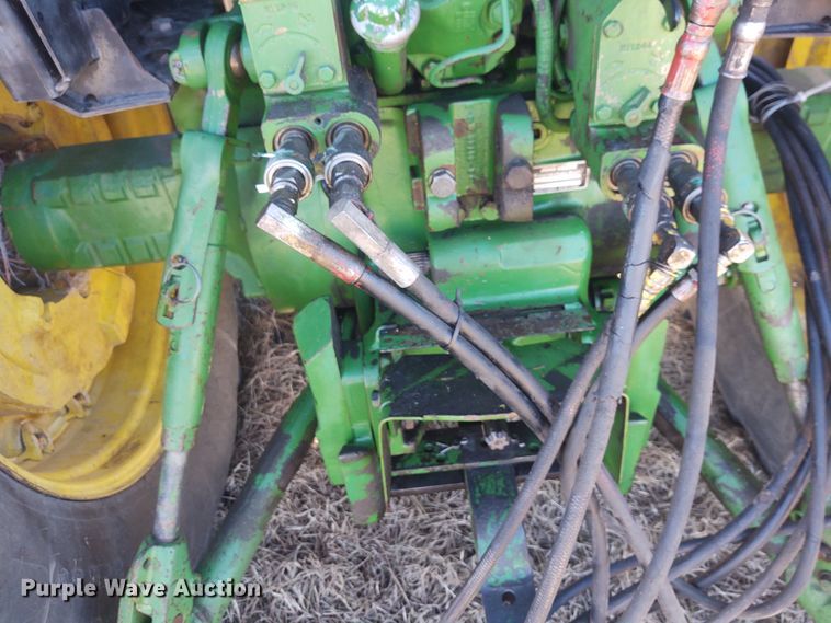 image for item FY9967 1986 John Deere 4450  MFWD tractor