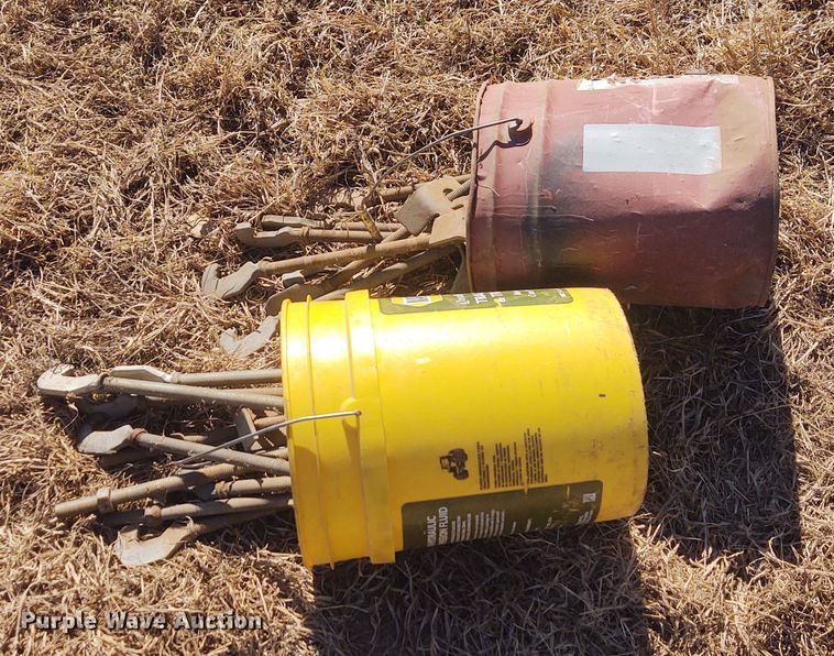 image for item FY9967 1986 John Deere 4450  MFWD tractor